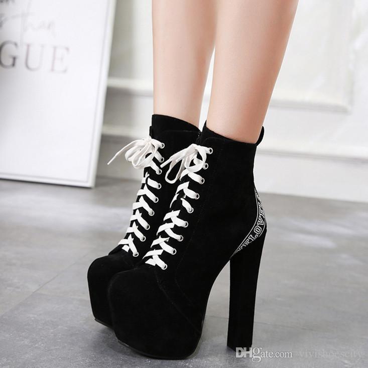 trendy black heels