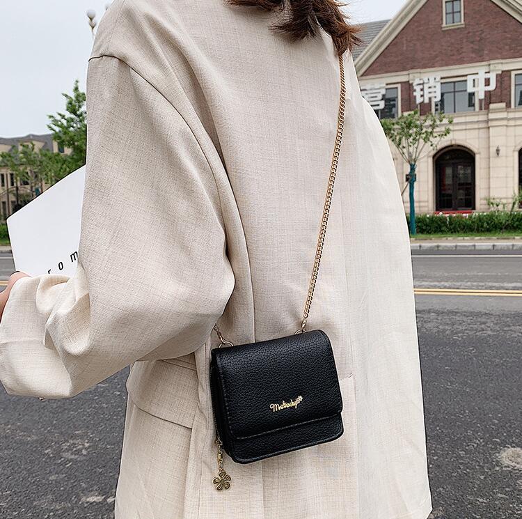 

wholesale women handbag fashion multifunctional short wallet new multi-card leather chain bag simple atmosphere slung leather card bag, Red;black
