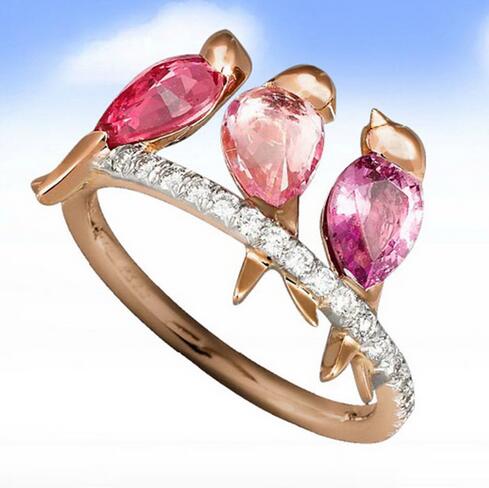 

New Fashion Creative Animal Three Birds Ring for Girls Unique Cute Rose Gold Color Women Rings Inlaid Red Zircon Jewelry anillos
