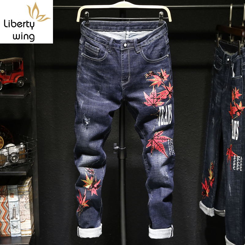 

Street Ripped Beggar Jeans Men Slim Fit peacock Flower Embroidery Long Trousers Summer Straight Strechy Spliced Denim Pants