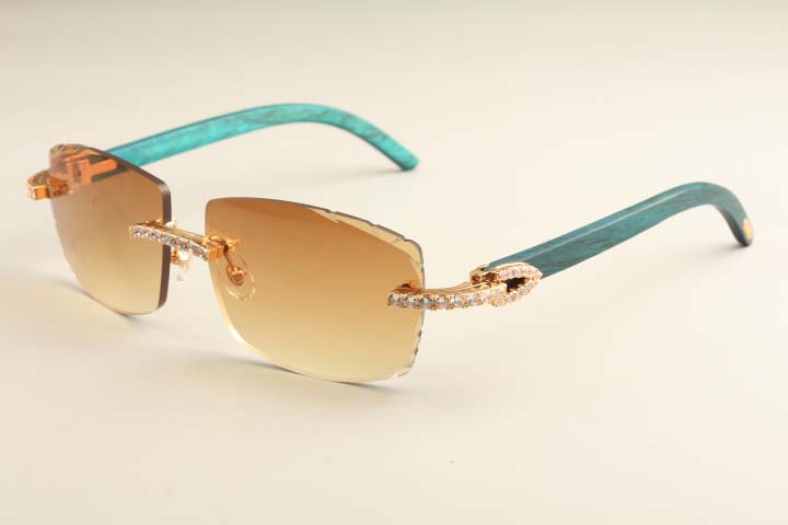 

2019 new luxury fashion diamond ultra light sunglasses T3524015-6 small frame natural blue wooden sunglasses engraving mirror free shipping