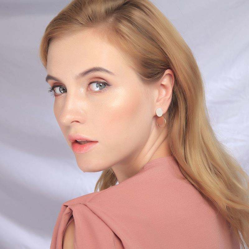 

Korean creative enamel enamel earrings fashionable temperament drop oil earrings new geometric or women