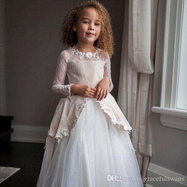 

Lace Long Sleeve Flower Girls Dresses 2020 Handmade Flowers Beaded Gorgeous Children Wedding Party Dress Ivory Tulle, Lanvender