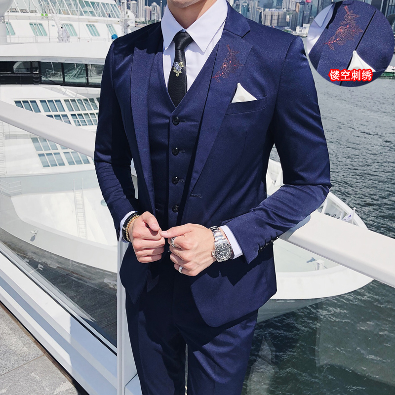 

Plyesxale Fashion Embroidery Suit Men Black Blue Gray Tuxedo Groom Suits For Men Wedding Man 3 Pieces Coat Pant Dresses Q633