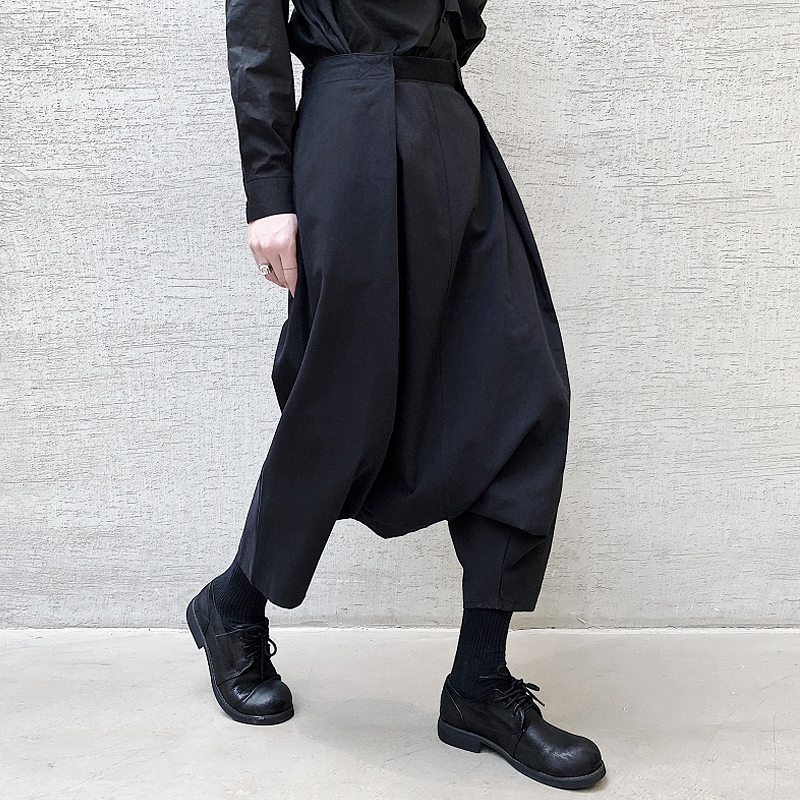 

EWQ / men's wear loose crotch personalized casual pants fashionable male's black Cross pants streetwear Japanese tide 9Y2266