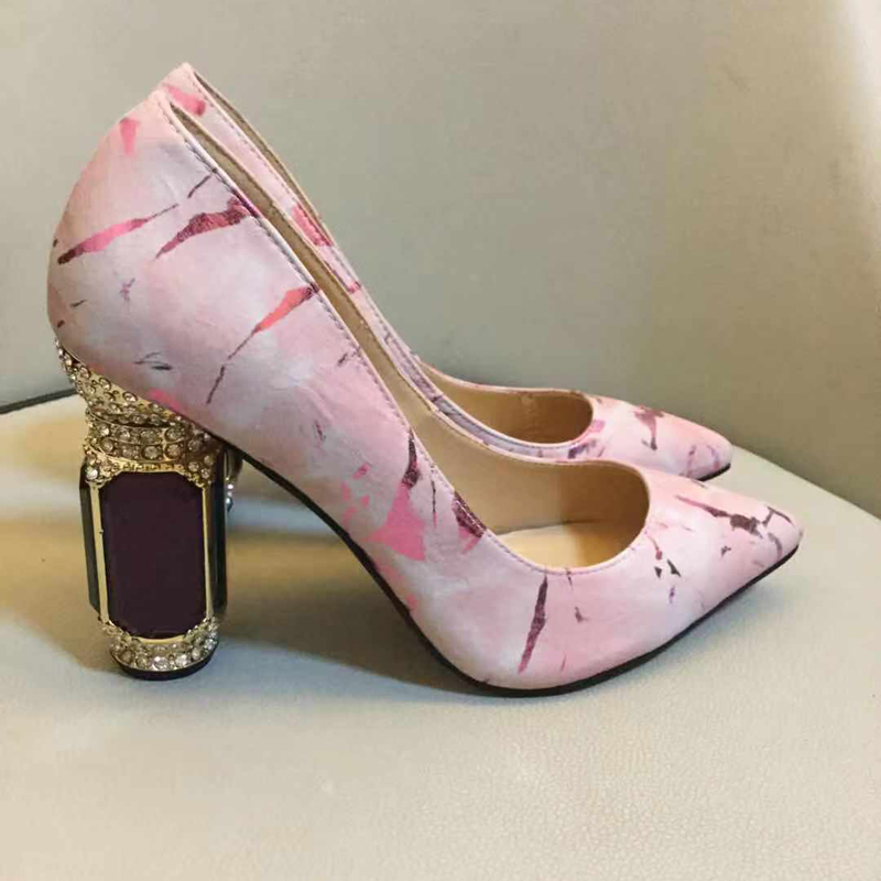

Free shipping 2020 leather 10CM chunky high heels Rhinestone pillage toes pointed diamond Pumps Dress SHOES party wedding Mary Jane 34-43, Black