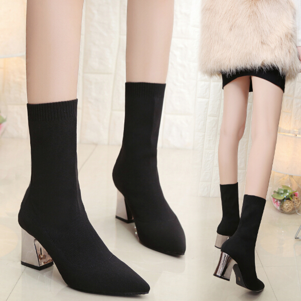 

Winter new women's shoes thick with European and American fashion women's boots knit wild color high-heeled shoes non-slip warm Martin boots, Black