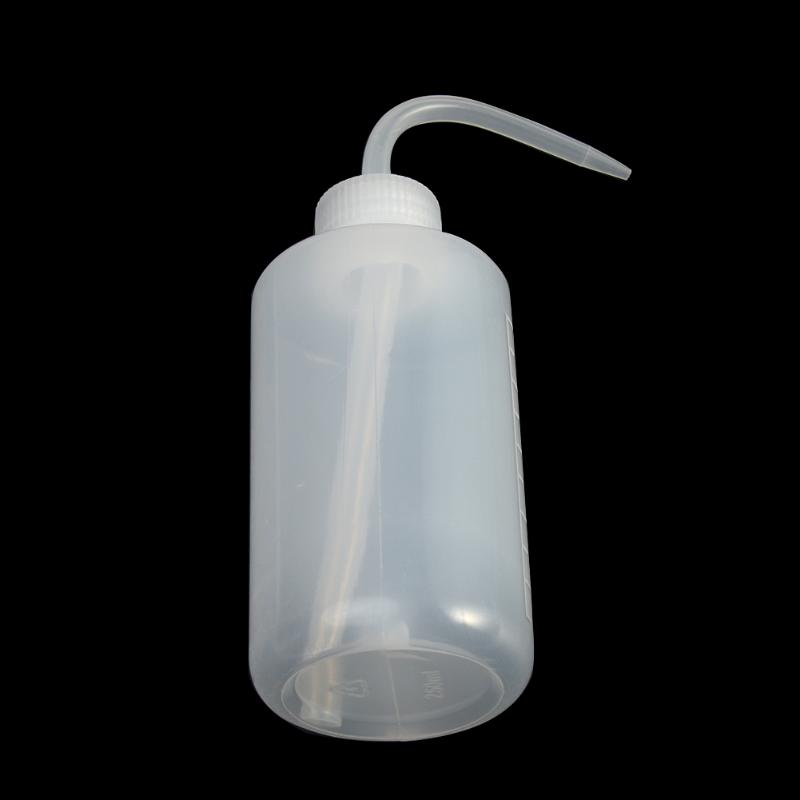 

250 / 500ml Watering Tools Durable Curved Mouth Diffuser Dispenser Practical Portable Eco-friendly White Plastic Squeeze Bottle, 250ml