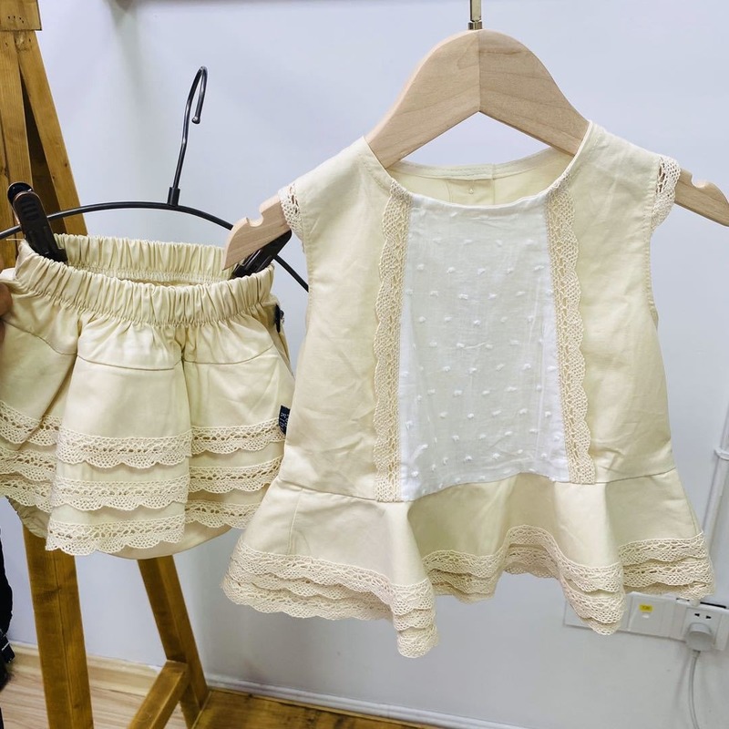 

2020summer New Arrivals Spain Baby Girls Cotton Sweet Lace Sleeveless Shirt Shorts Set Boutique Kids Clothing 1-6years, Beige