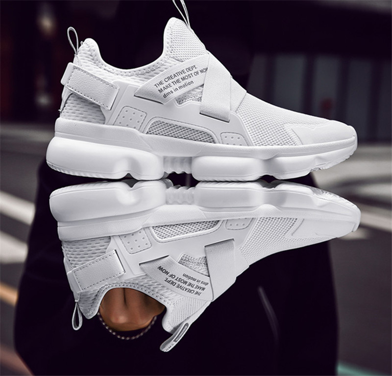 

New Top One pedal buckle Chaussures Fashion Designer Shoes Trainers White Black Dress De Luxe Sneakers Men Women running Shoes