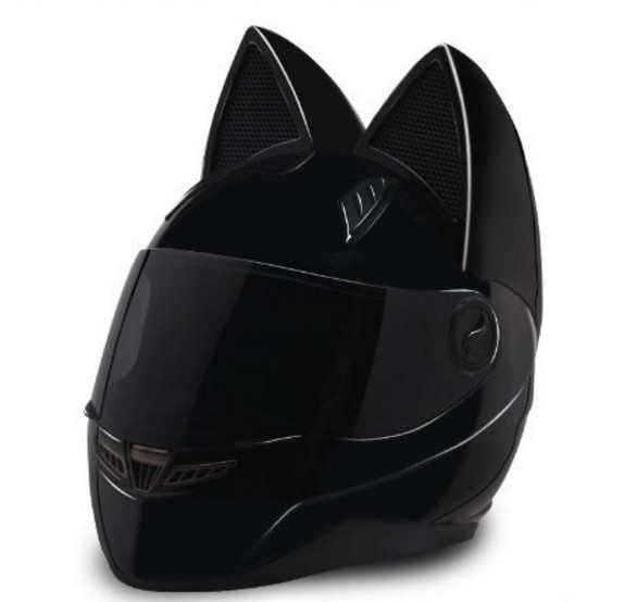 

2018 motorcycle helmet cat ears personality full hair helmet 4 Color pink yellow