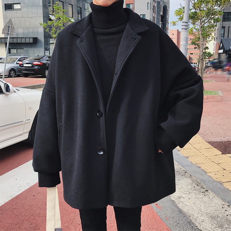 

2019 Korean Winter Man Fashion Tide Turn-down Collar Bat Sleeve Loose Casual Black/Khaki Color Woolen Blends Overcoat Coat S-3XL CJ191213