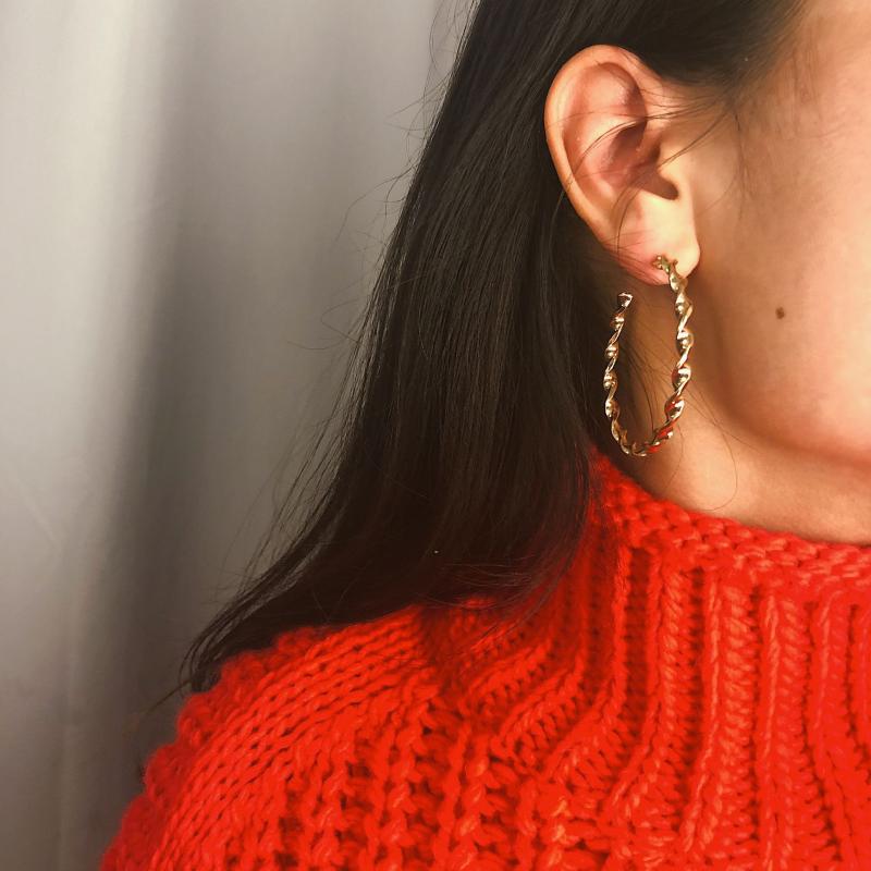 

Hoop & Huggie Twist Earrings For Women Geometric Personalit Female Retro Large Exaggeration Fashion Jewelry