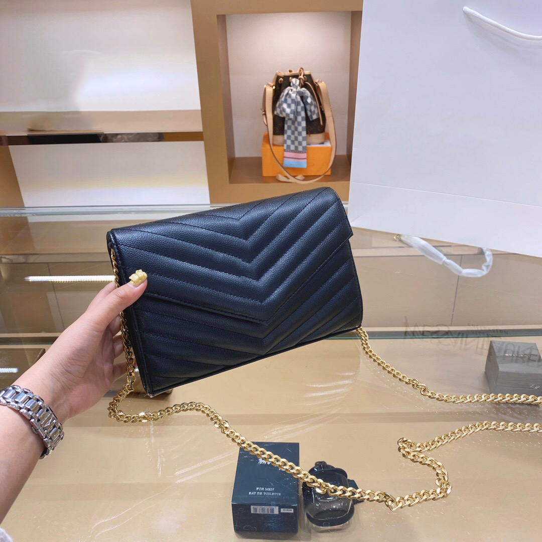 

2020 top 3A classic wallet handbag ladies fashion clutch bag soft leather fold messenger bag fannypack handbag with box wholesale new bag, No bags