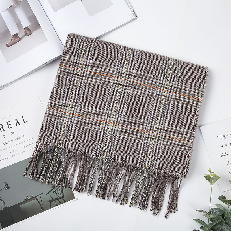 

Wholesale- autumn and winter new plaid scarf women fashion warm wild fringe cashmere shawl square size (CM): 70 * 200CM