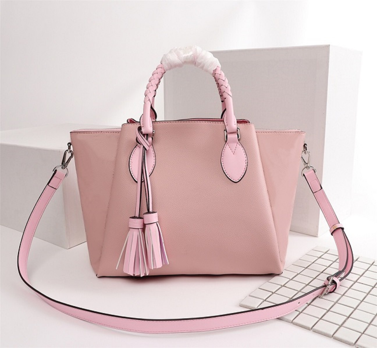 Haumea sacs fourre-tout Mahina bourse concepteur Fashhion pour les femmes sac à main bandoulière en cuir de haute qualité sacs fourre-tout sac mo
