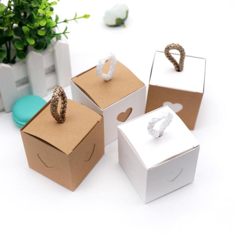 

10pcs Vintage Paper Heart Love Rustic Sweet Laser Cut Candy Gift Boxes Wedding Party Favours Supply 5.5x5.5cm Free Shipping
