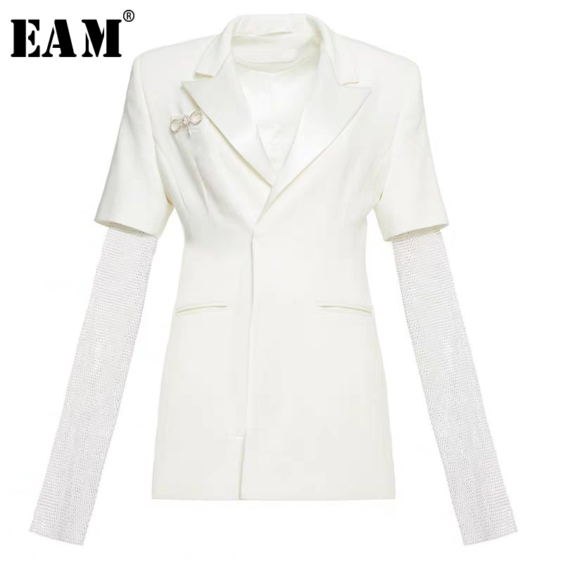 

EAM] Women White Rhinestones Shining Blazer New Lapel Long Sleeve Loose Fit Jacket Fashion Tide Spring Autumn 2020 1X2730