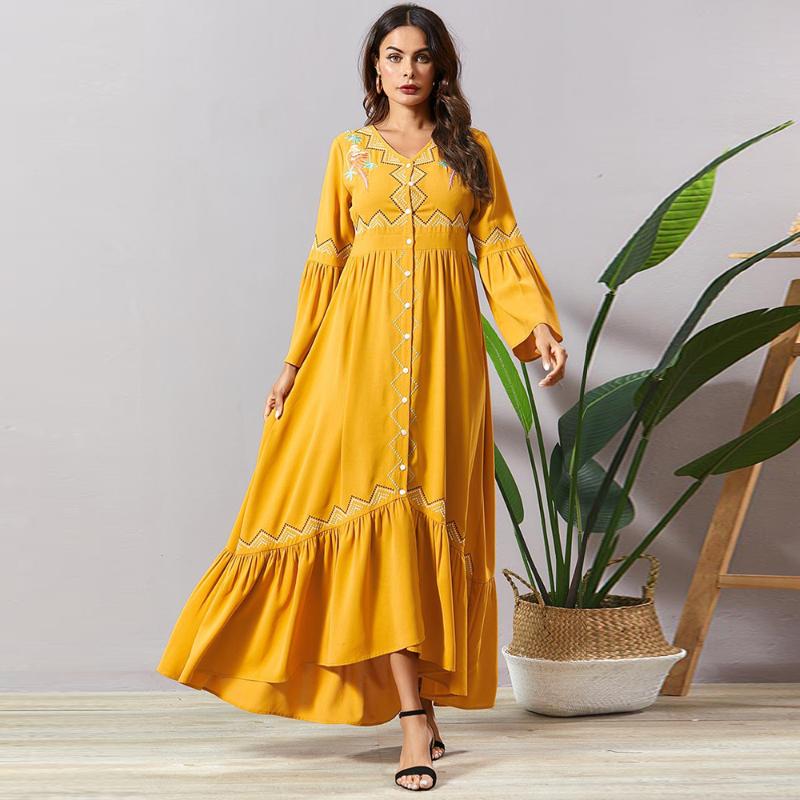 

Embroidery Muslim Dress Women Dubai Boho Abaya Hijab Vestidos Caftan Moroccan Kaftan Robe Eid Islamic Clothing Abayas Musulman