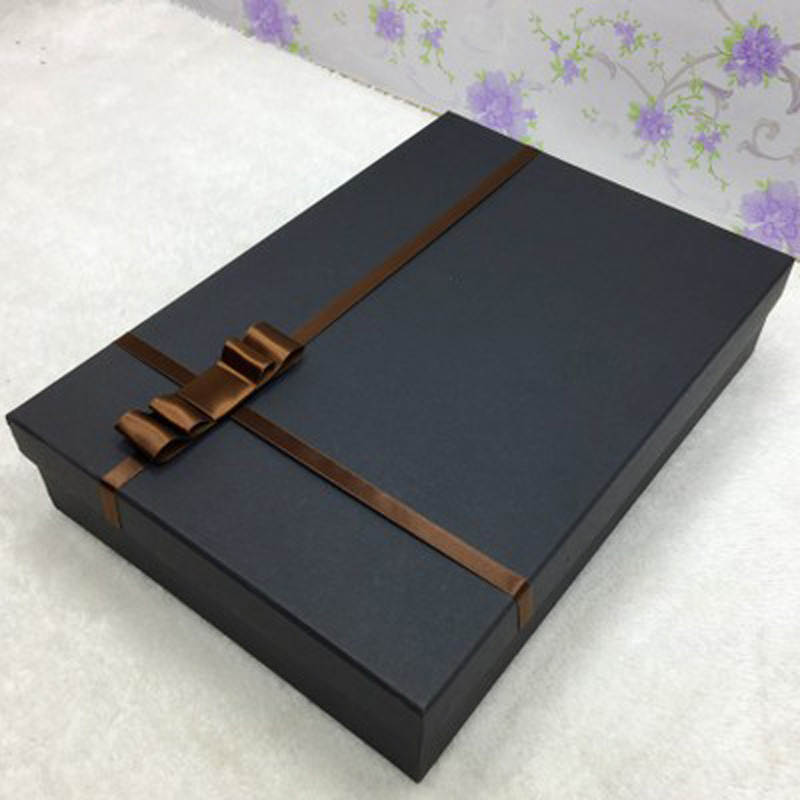 

Custom extra-large gift box square gift box business