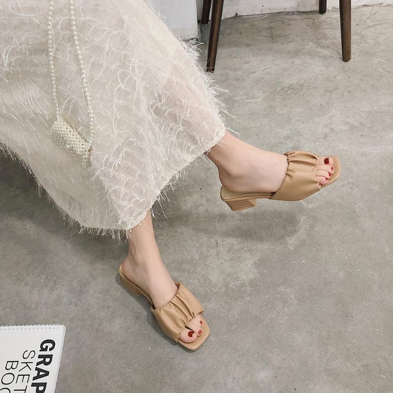 

Korean women's square head women's shoes 2020 spring and summer new chic shallow mouth wild fairy style thick heels tide, Beige