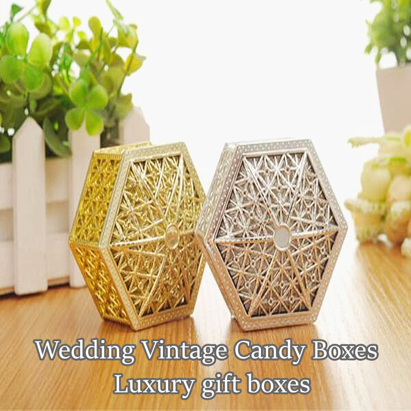 

1 PC Creative Plastic Candy Box Wedding Vintage Candy Boxes Chocolate Gift Treat Boxes Wedding Party Favor Gift Box