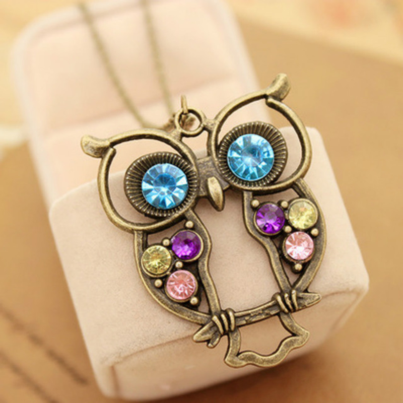 

Hot Fashion Jewelry Vintage Colors Hollow Cute Owl Pendant Necklace Retro Hollow Carved Sweater Chain For Women Long Necklace, Golden;silver
