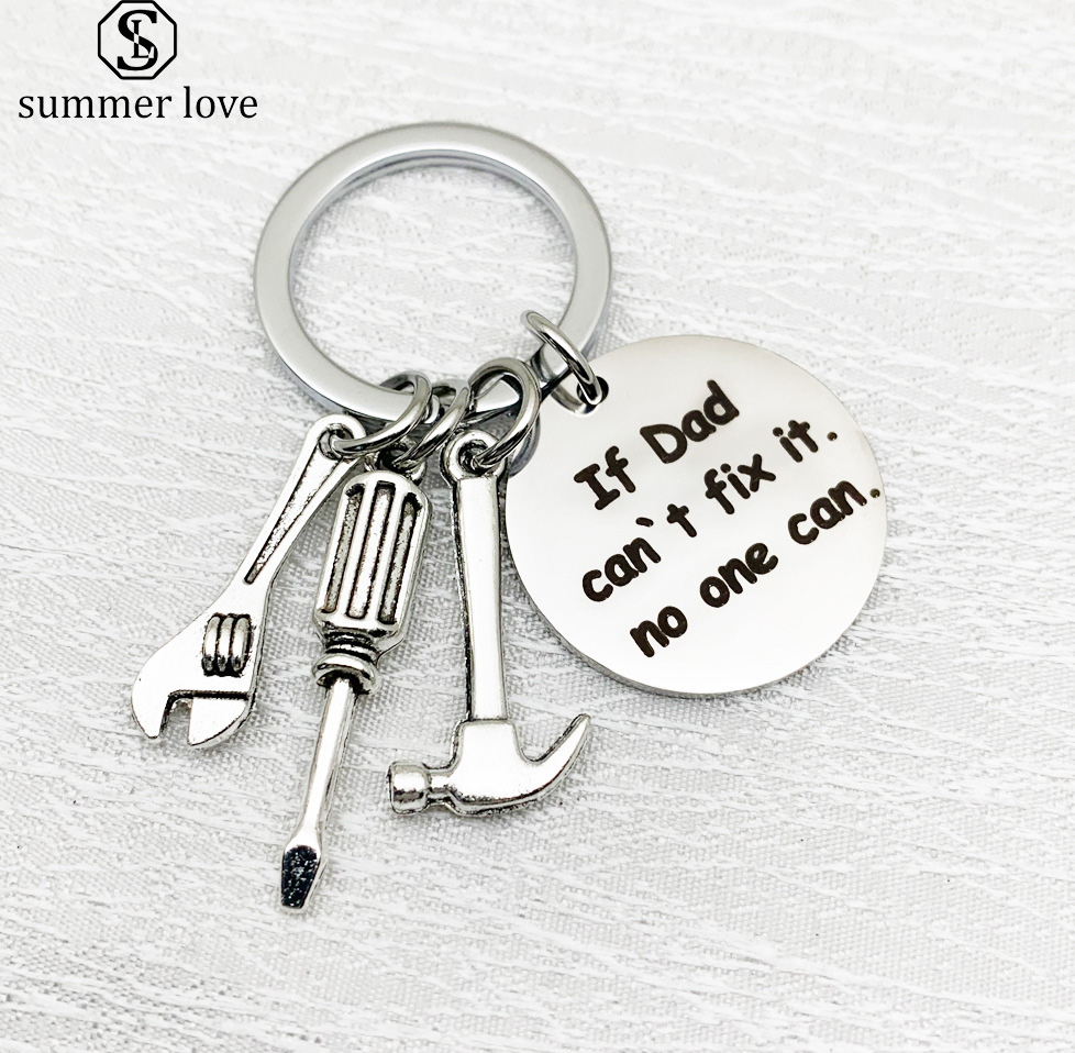 

Daddy Key Rings If Dad Can't Fix It No One Can Hand Tools Keychain Gift for Papa Father's Day Creative Father Keys Chain Jewelry Accessories