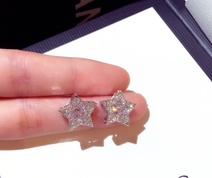 

Wholesale- Glittering !new hot ins fashion designer luxury simple diamond zircon cute star stud earrings for woman girls