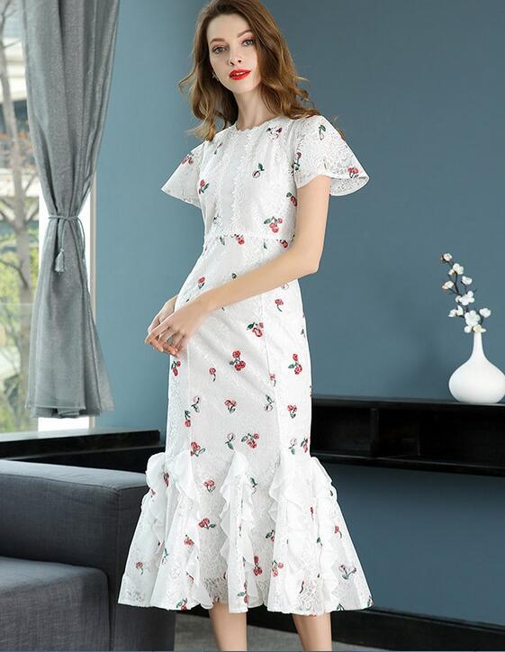 

Cherry printed lace Maxi dresses Mermaid skirt Trumpet sleeve printed lotus leaf pendulum lace long skirt 2019 Street Style Dresses, White