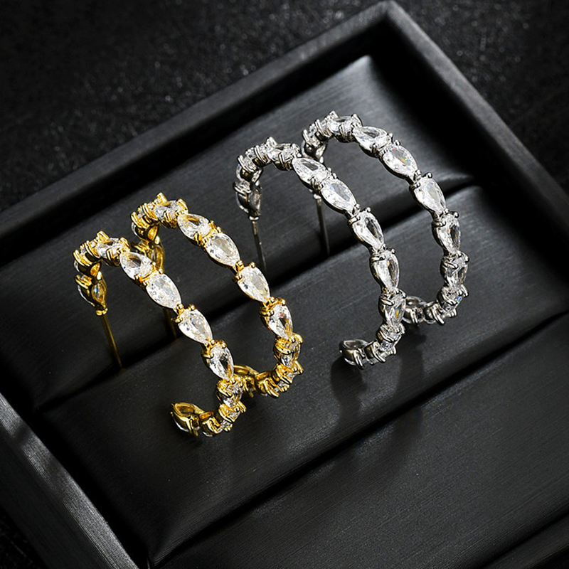 

Hoop & Huggie 11.11 Irregular Baguette CZ Crystal Big Gold Circle Earrings For Ladies Dancing Party Wedding Jewellery Accessories Bijoux