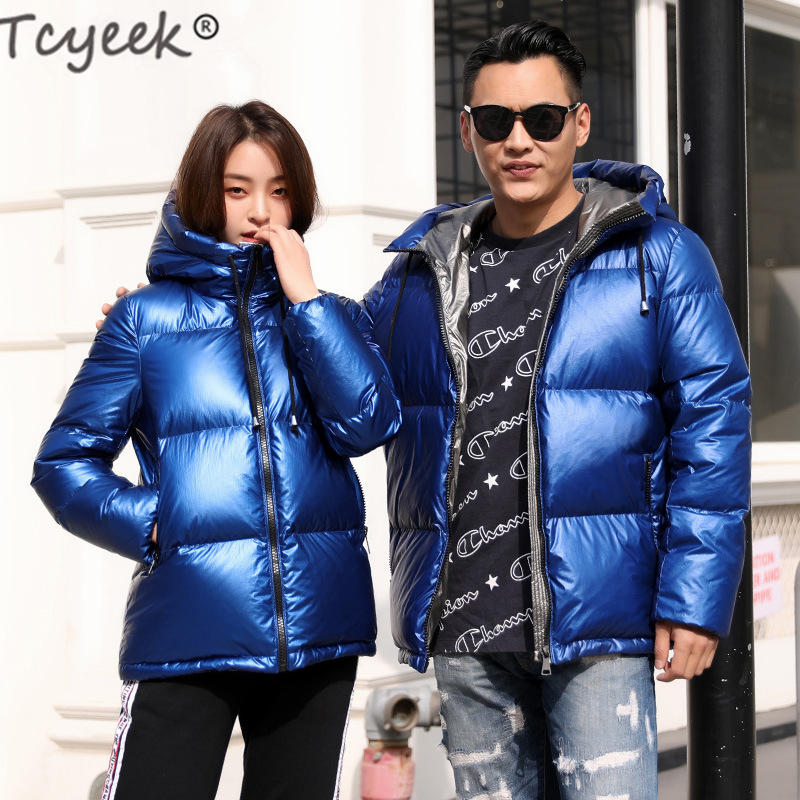

Tcyeek Plus Size Winter Coat Men Women' Jacket Hiver Fashion Short Down Jacket Woman Hooded Fashion Winter Clothes K8890, Women black