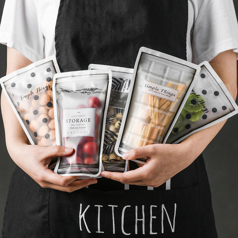 

4 Pcs Reusable Saver Storage Bags Portable transparent candy plastic bag Kitchen Zipper Sealed Bags hermetic