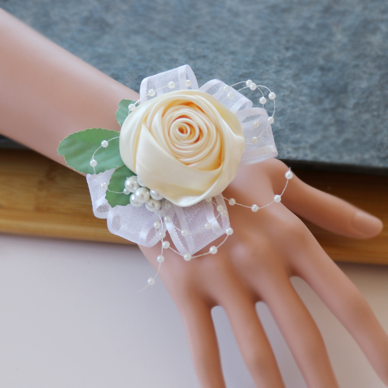 

... Our Bride Wrist Flower Multi-Ribbon Rosebuds zuan kou Korean Banquet Sister Friend shou hua Creative