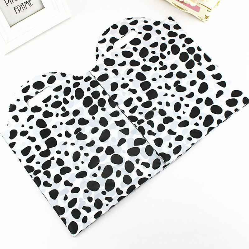 

50pcs 20*30 25*40 Gift Bags Handles Plastic Bag For Clothes Storage Bag Party Supplies Shopping Packaging Wedding Decoration