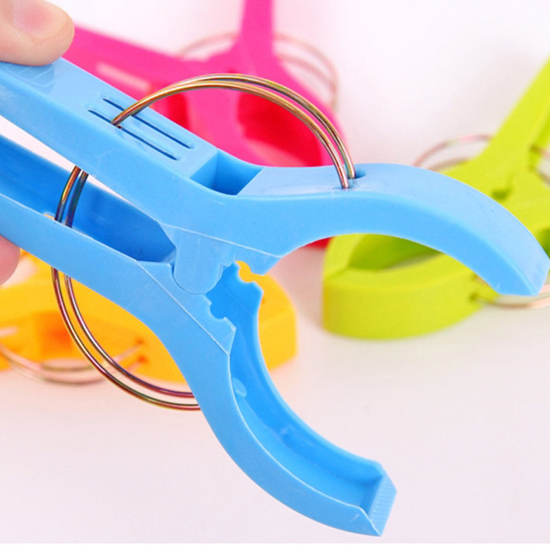 

4Pcs Stronging Plastic Color Clips Beach Towel Clamp To prevent the wind Clamp Clothes Pegs Drying Racks Retaining Clip