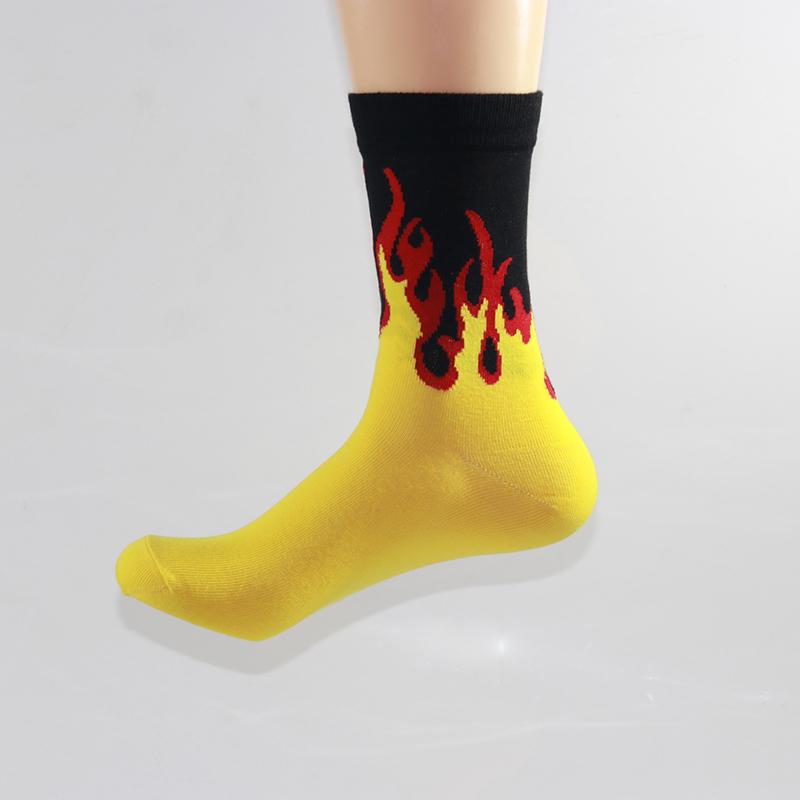 Red Yellow Flame Crew Socks Lifelike Fire Socks Men Hip Hop Design ...