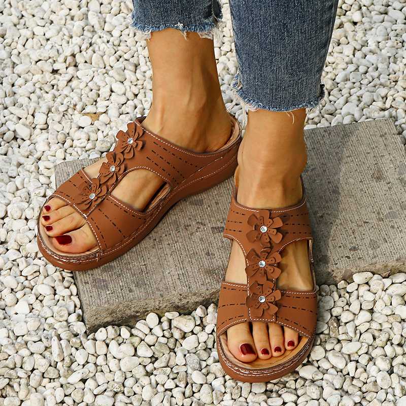 

Women Slippers Flower Shoes Wedges Platform Flip Flops Beach Mules Ladies Slides Sandals, Black