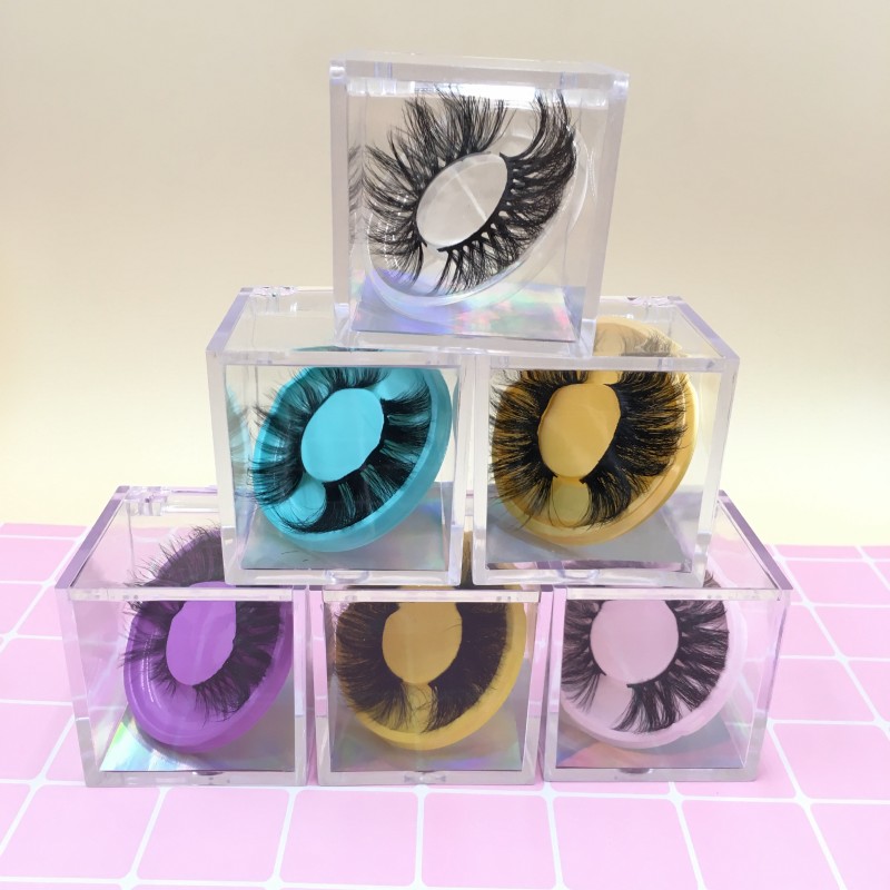 

Bomb Lashes 25mm 3D Mink Eyelashes Cruelty Free Hand Made Eye Lash Fluffy with Cube Box FDshine
