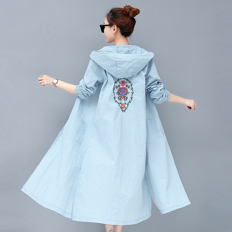 

Women Floral Embroidery Thin Sun Protection Clothing New Long Hooded Trench Coat summer Wide-waisted Windbreaker Outwears Mw258, Pink