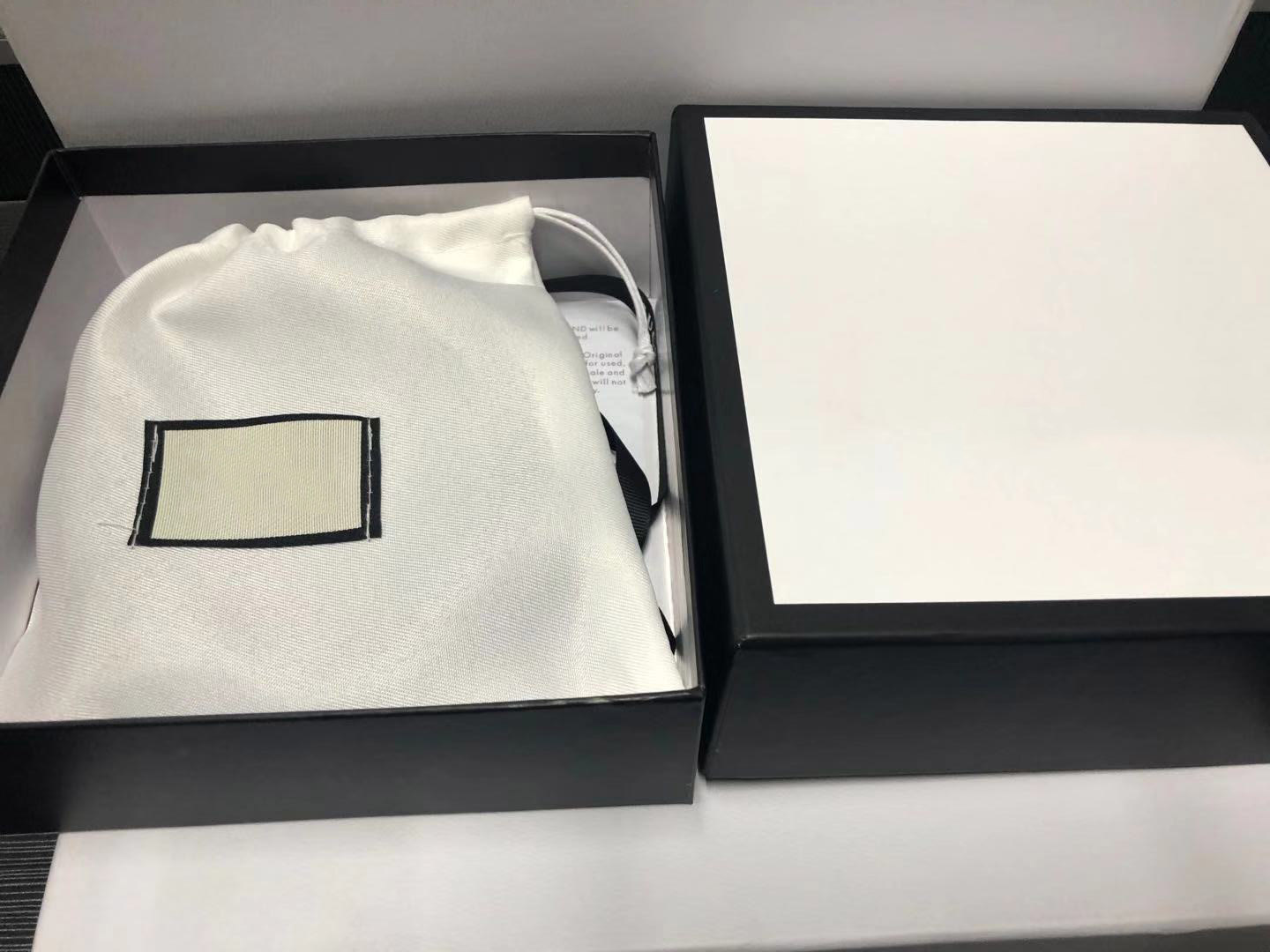 

Hot Fashion Genuine Leather Designer Belts For Men Luxury Mens And Womens Belt Smooth Big Buckle Men Women Belts g, Black