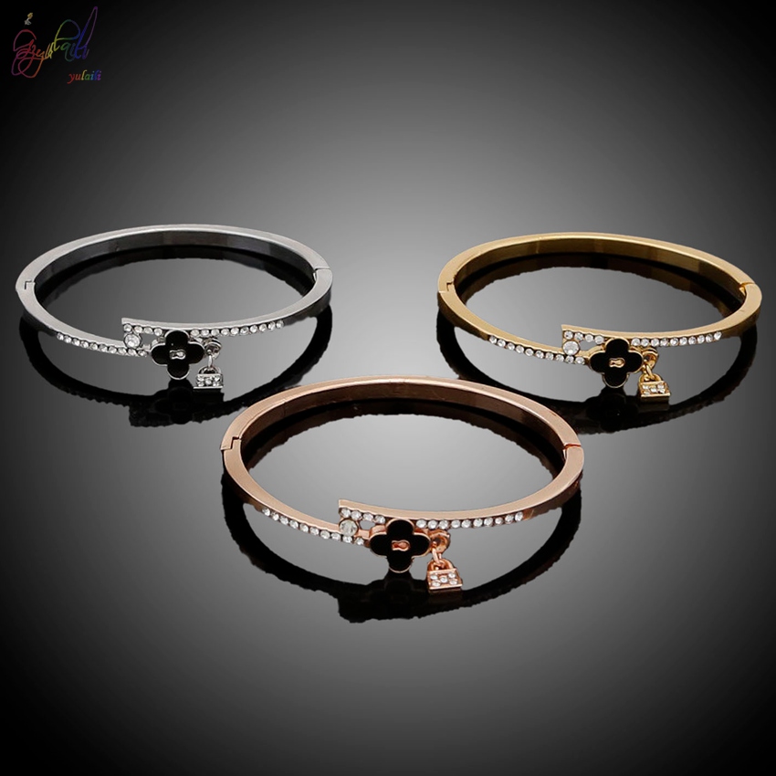 

Yulaili High Quality Elegant Four Leaf Clover Rose Gold Silver Golden Three Color Bracelets Copper Alloy Rhinestone Bangle Free Shipping