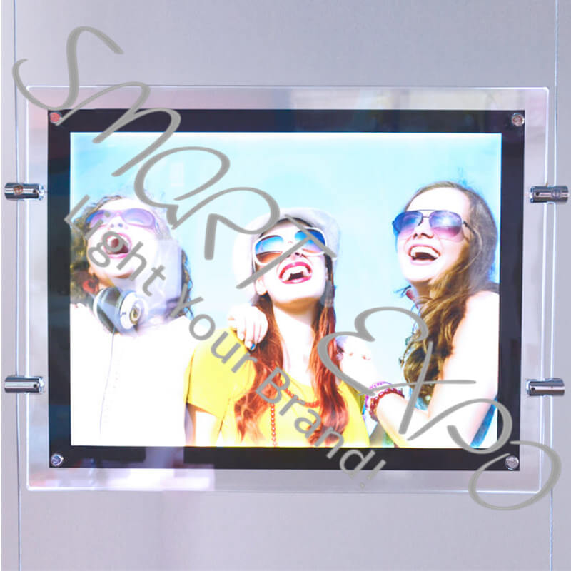 

60*80cm Window Display Light Pocket/LED Crystal Box with Electric Conductive Steel Hanging Wires Firm Wooden Case Packing