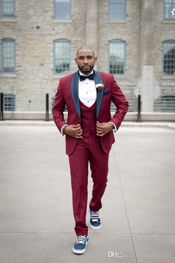 

Fashionable One Button Groomsmen Shawl Lapel Groom Tuxedos Men Suits Wedding/Prom/Dinner Best Man Blazer(Jacket+Pants+Tie+Vest) 673, Same as image