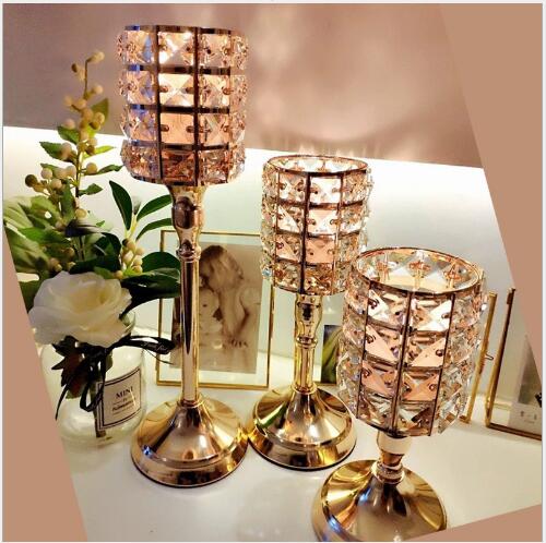 Circular crystal candlestick Bottles Luxury Golden Candleholder Household Feather Romantic Light Candlelight Dinner Projects-image-475544523