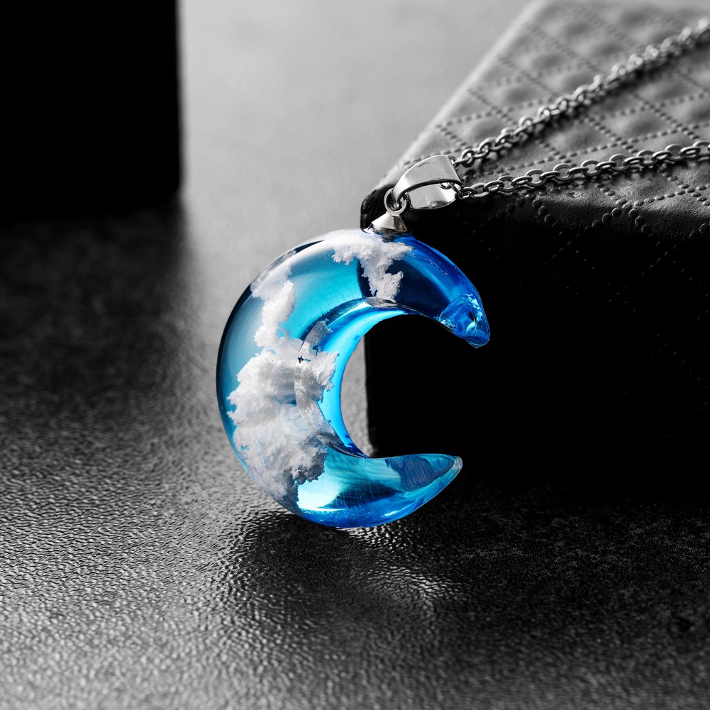 

Moon Nature Blue Sky White Cloud Pendant Necklace Handmade Resin Ball Moon Pendant Necklace Transparent Lady Jewelry Gift, Silver