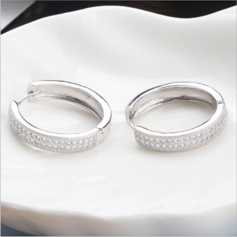 

Wholesale- CZ diamond stud earrings Luxury designer jewelry silver plated exaggerated foreign trade ladies earrings with box holiday gift