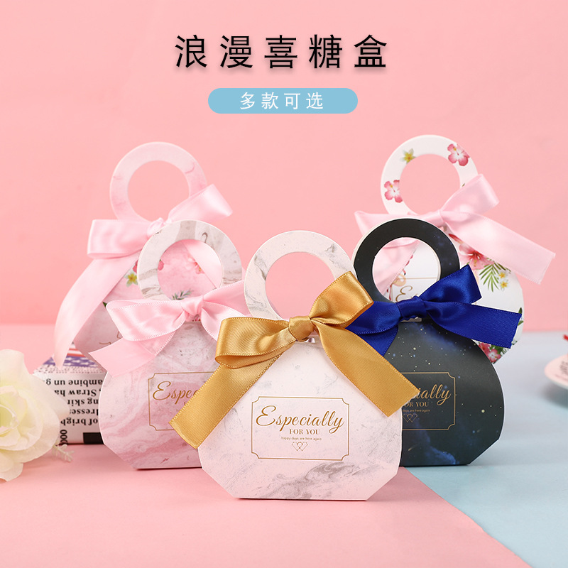 

50pcs European Style Portable Candy Box Wedding Favors Candy Boxes Birthday Party Supplies Giveaways Box Gift Packaging