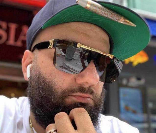 

2020 NEW MILLIONAIRE sunglasses full frame Vintage designer sunglasses for men Shiny Gold Hot sell Gold plated Top quality 1.1 Sunglasses