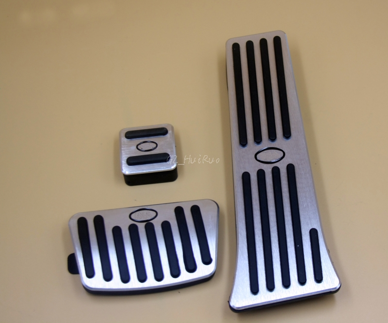 

No Drill Fuel Brake Foot Pedals For KIA Sportage K4 K5 2011-2016 fuel pedal brake pedal to accelerate skid plate with